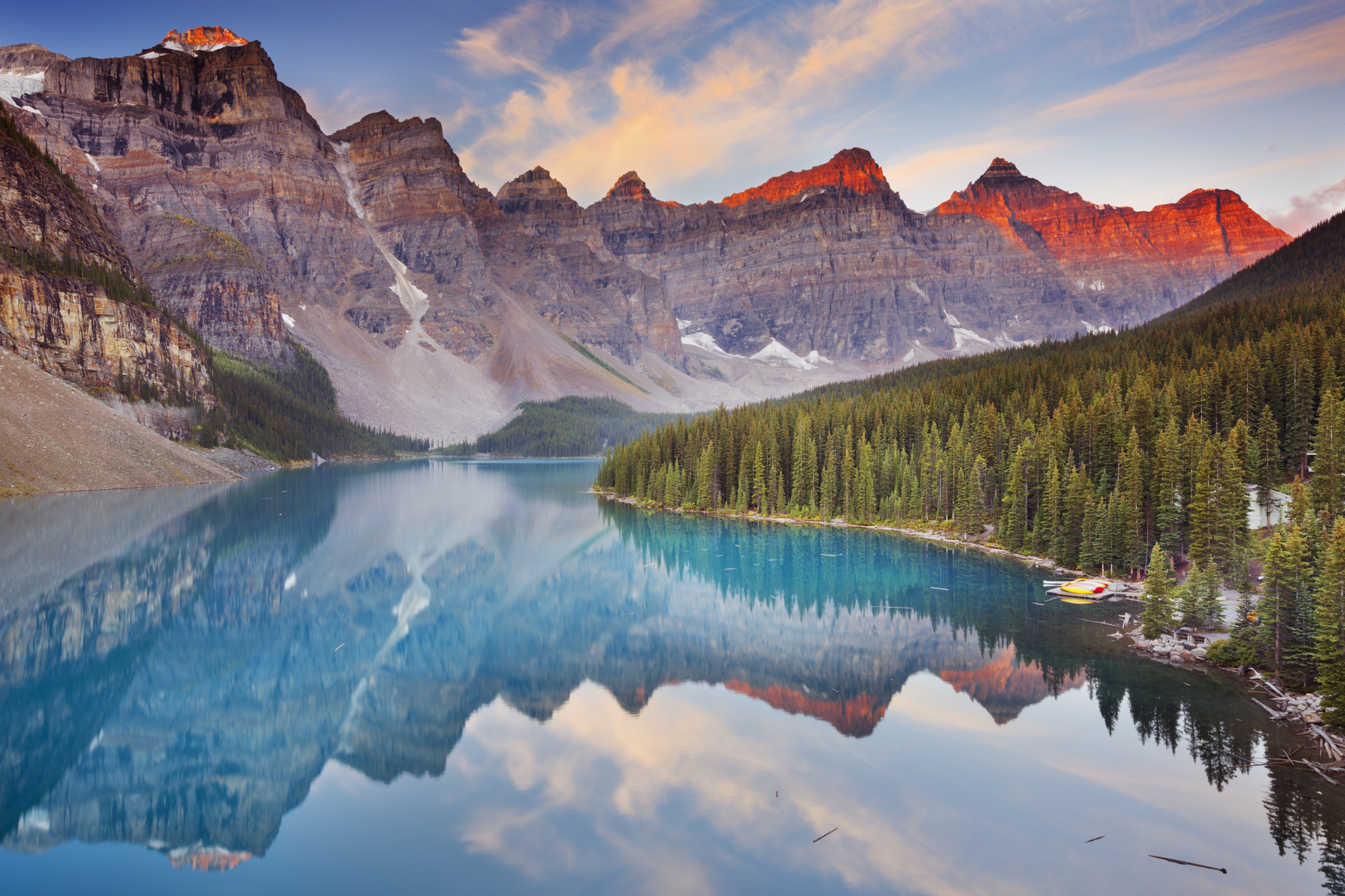 Banff Half-Day: Lake Louise & Moraine Lake